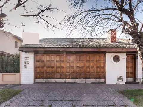 VENTA PH 3 AMB. COCHERA 2 AUTOS VALENTIN ALSINA