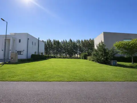 LOTE EN LA RESERVA DE HUDSON