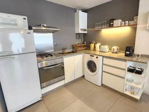 Hipolito Irigoyen 9161 , Piso 16