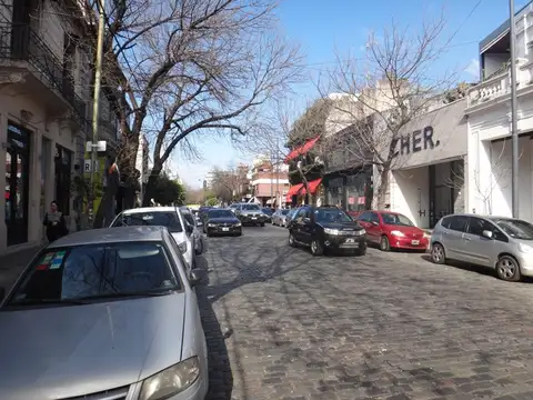 Depto Tipo Casa en Venta de 5 ambientes