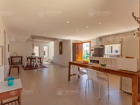 Casa en Venta en Manantiales, USD 600.000