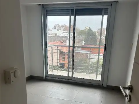 Departamento en Venta en Villa del Parque, USD 199.000