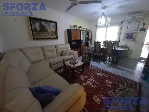 Depto Tipo Casa en Venta de 3 dormitorios