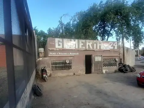 Avenida Sabattini e/ Delfin Huergo y Lola Mora