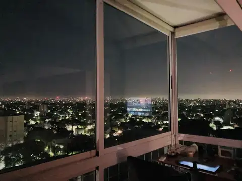 VENTA 4 AMBIENTES MONTE CASTRO PISO ALTO