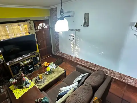 Depto Tipo Casa en Venta en Barrio Don Bosco, USD 115.000