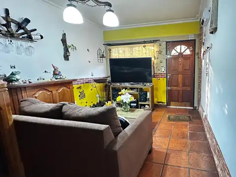 Depto Tipo Casa en Venta de 3 ambientes