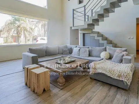 Casa en venta 4 ambientes Country Altos del Sol