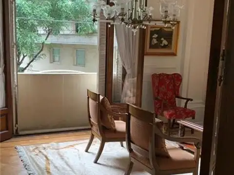 Departamento 6 ambientes con 3 baños