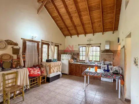 Casa 3 ambientes con 2 baños