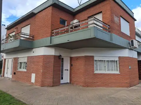 Venta Duplex en Ramos Mejia