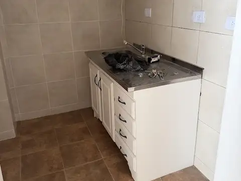 Depto Tipo Casa en Alquiler de 2 ambientes