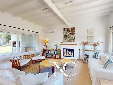 Casa en Venta en Costa Esmeralda, USD 260.000