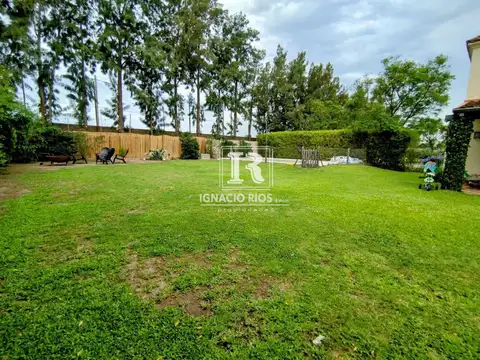 Casa en Alquiler Temporal con 1 cochera