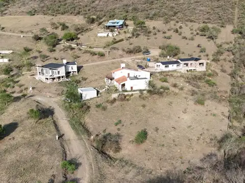 Terreno / Lote en venta de 2116.63m2 ubicado en La Caldera