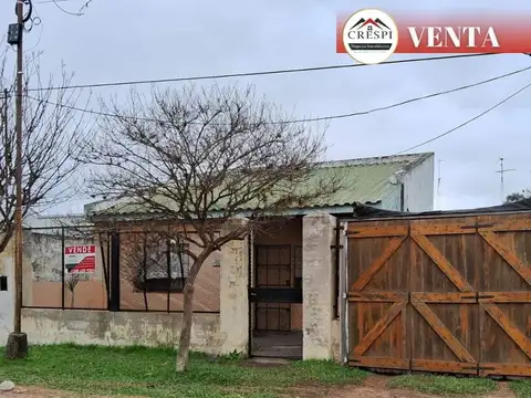 Casa Esteban Echeverria