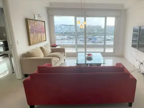 Departamento 5 ambientes con 4 baños