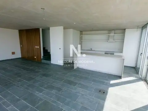 Vende apartamento con vista al mar en Punta Ballena de 3 dormitorios.