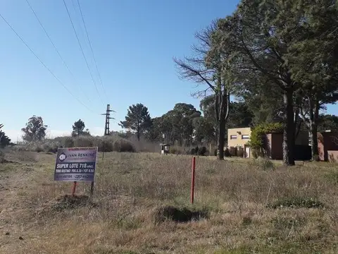 Terreno en venta - 706Mts2 - Ostende