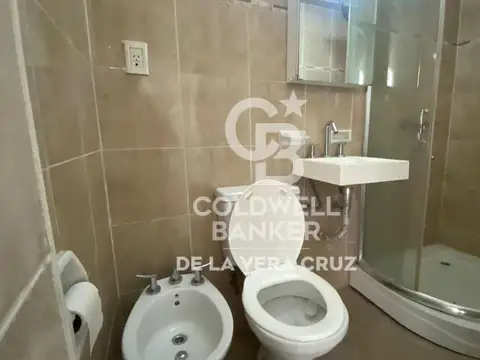 Depto Tipo Casa en Venta en Centro, USD 99.000