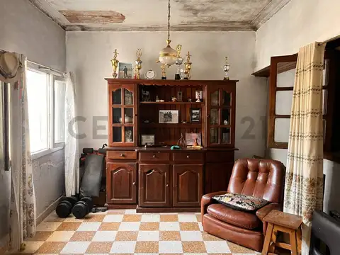 486 entre 11 y 12 , Piso 0