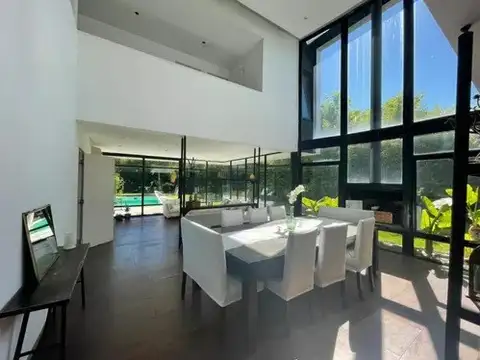 Casa en Venta en Santa Barbara, USD 690.000