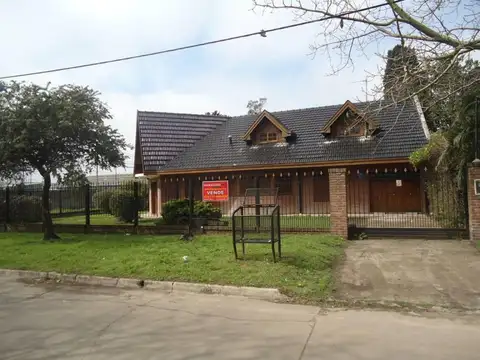 VENTA DE CHALET EN BURZACO.