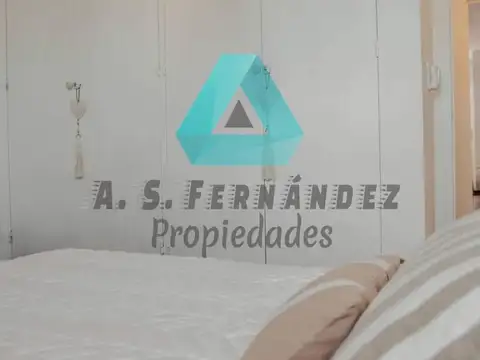HERMOSO DEPARTAMENTO (CENTRO DE LA CIUDAD)