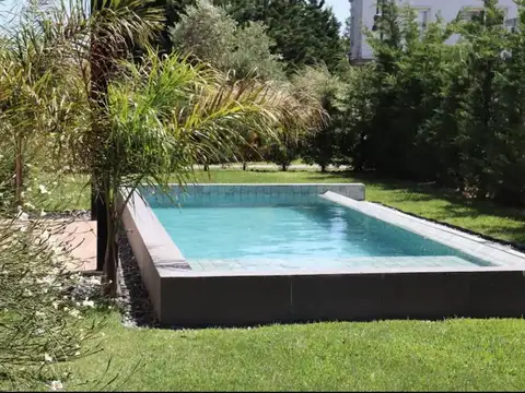 Casa en Alquiler de 4 dormitorios