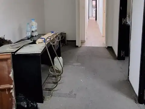 Oficina en Venta 25 años