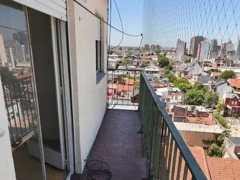 INTENDENTE BEGUIRISTAIN 100, Piso 8