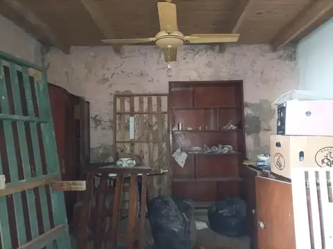 Venta Casa 3 dormitorios con cochera y patio - Arroyo Seco