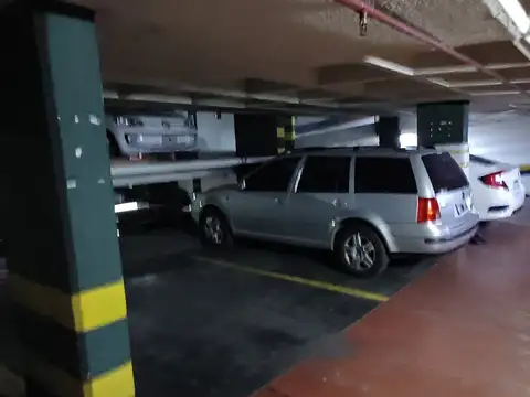 Cochera en Venta Cubierta