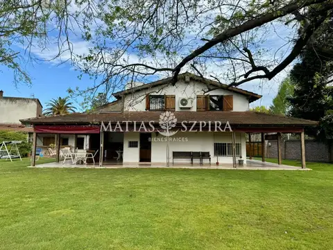 Quinta en Venta en Francisco Alvarez, USD 155.000