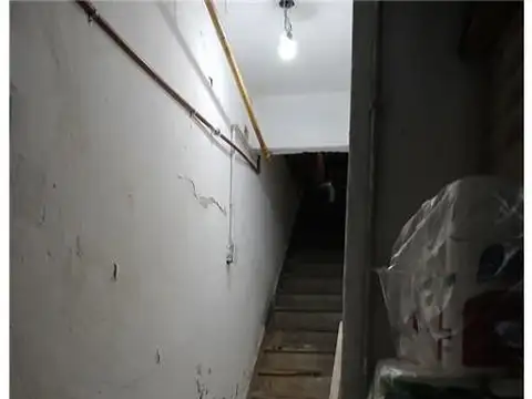 Esmeralda 532 local, entre Lavalle y Tucuman, CABA