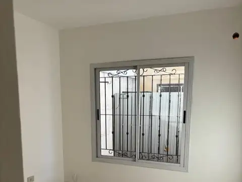 Departamento en Venta en Villa Sarmiento, USD 52.000