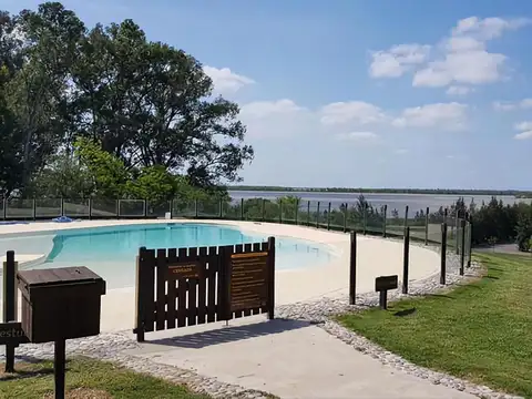 Terreno en Venta 27  mts Frente