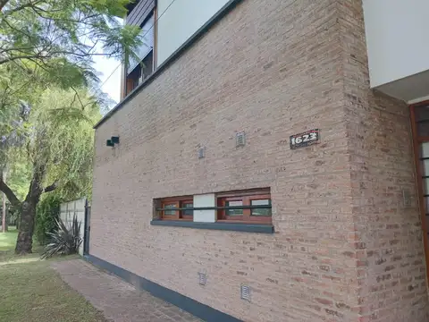 Casa en Venta en City Bell, USD 215.000