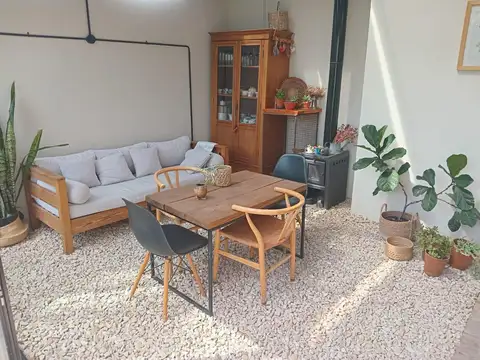 Casa en Venta en City Bell [Cod: 805]