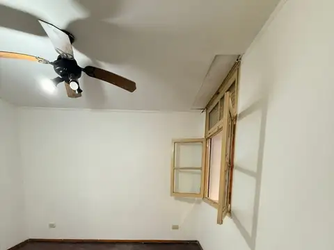 Depto Tipo Casa 4 ambientes con 1 baño
