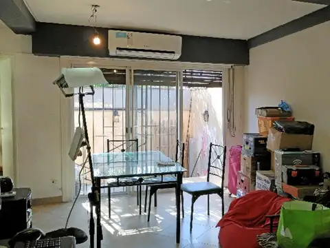Depto Tipo Casa 4 ambientes con 2 baños