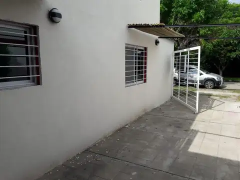 Remedios de Escalada de San Martín 700