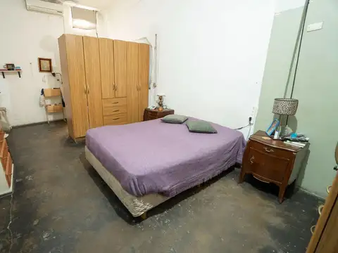 VENTA LOTE 10X29 CON 2 LOCALES Y GARAGE PASANTE