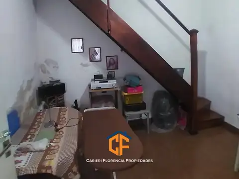 Casa 6 ambientes con 3 baños