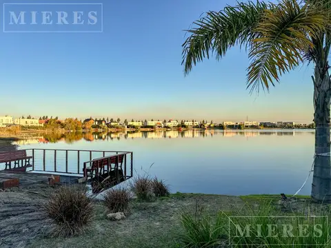 Terreno en Venta de 1090,0 m2