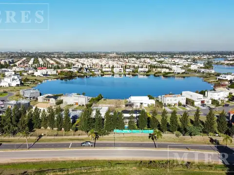 Lote en venta a la laguna -  San Gabriel - Villanueva.