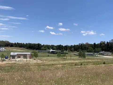 Terreno en Zárate Golf Park Barrio Cerrado. Lote 208