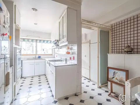 Departamento en Venta con 2 cocheras