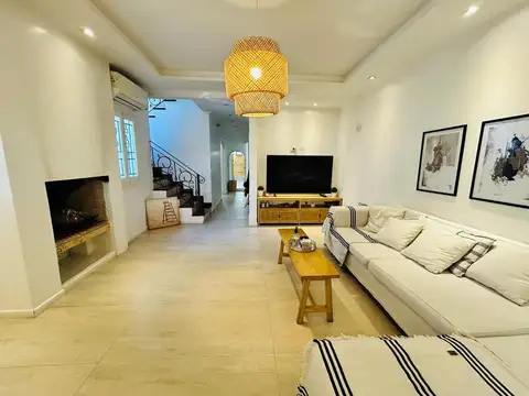 Casa en Venta en Remedios De Escalada, USD 310.000