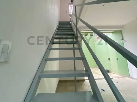 Local comercial alquilado, en Venta en La Plata